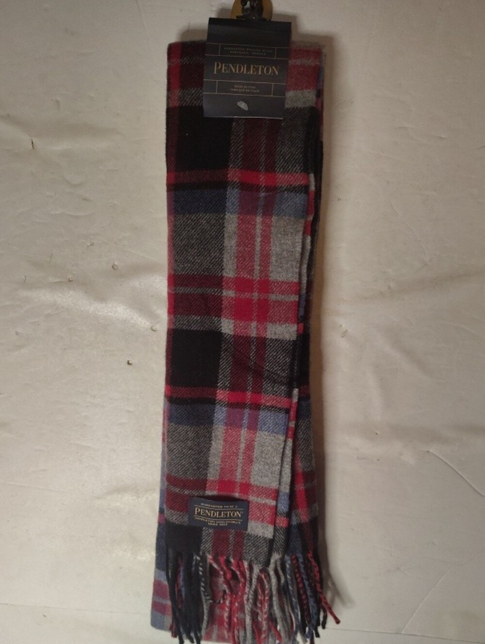 PENDLETON 100% wool plaid scarf  Made In Italy